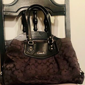 PRE-OWNED COACH ASHLEY HANDBAG-BLACK